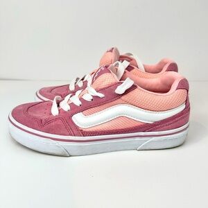 Vans Caldrone mauve sneaker, 6.5, canvas suede upper, padded, Like NEW